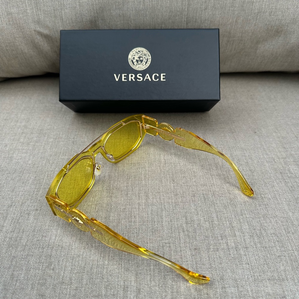 VERSACE BIGGIE SUNGLASSES - Picture 11 of 11